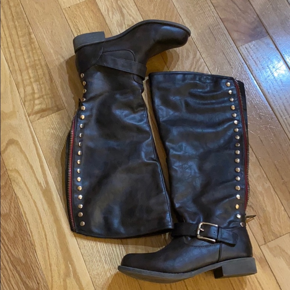 Francesca’s Hyde studded zipper boots